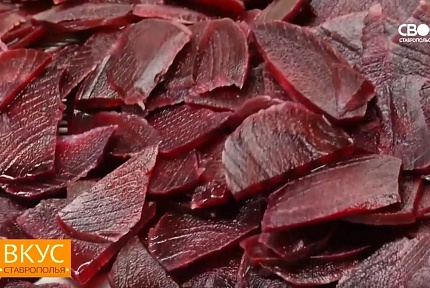 "TASTE OF STAVROPOL". VEGETABLE AND FRUIT SNACKS "LA BATATA"